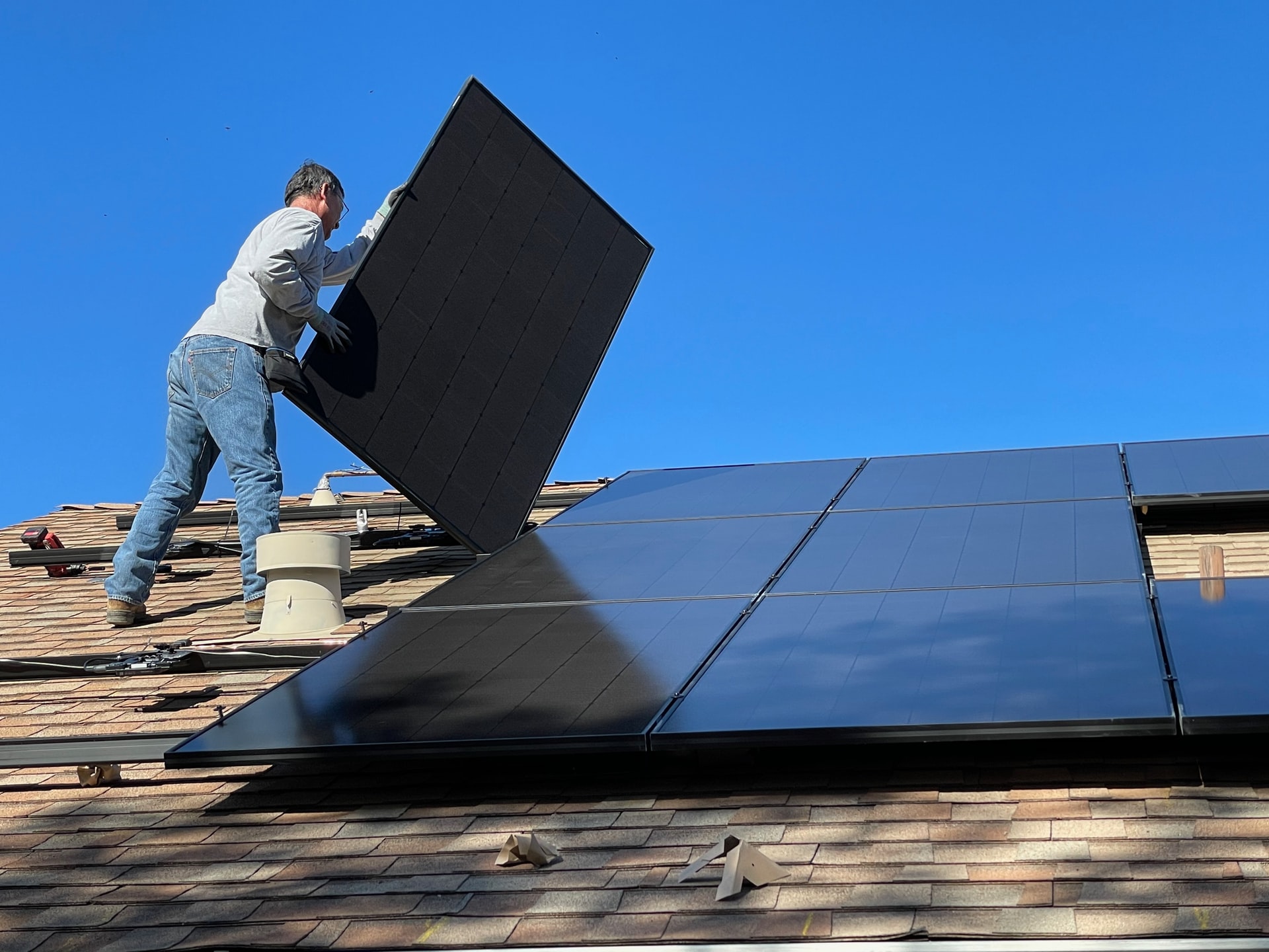 The Solar Installation Process From Start to Finish