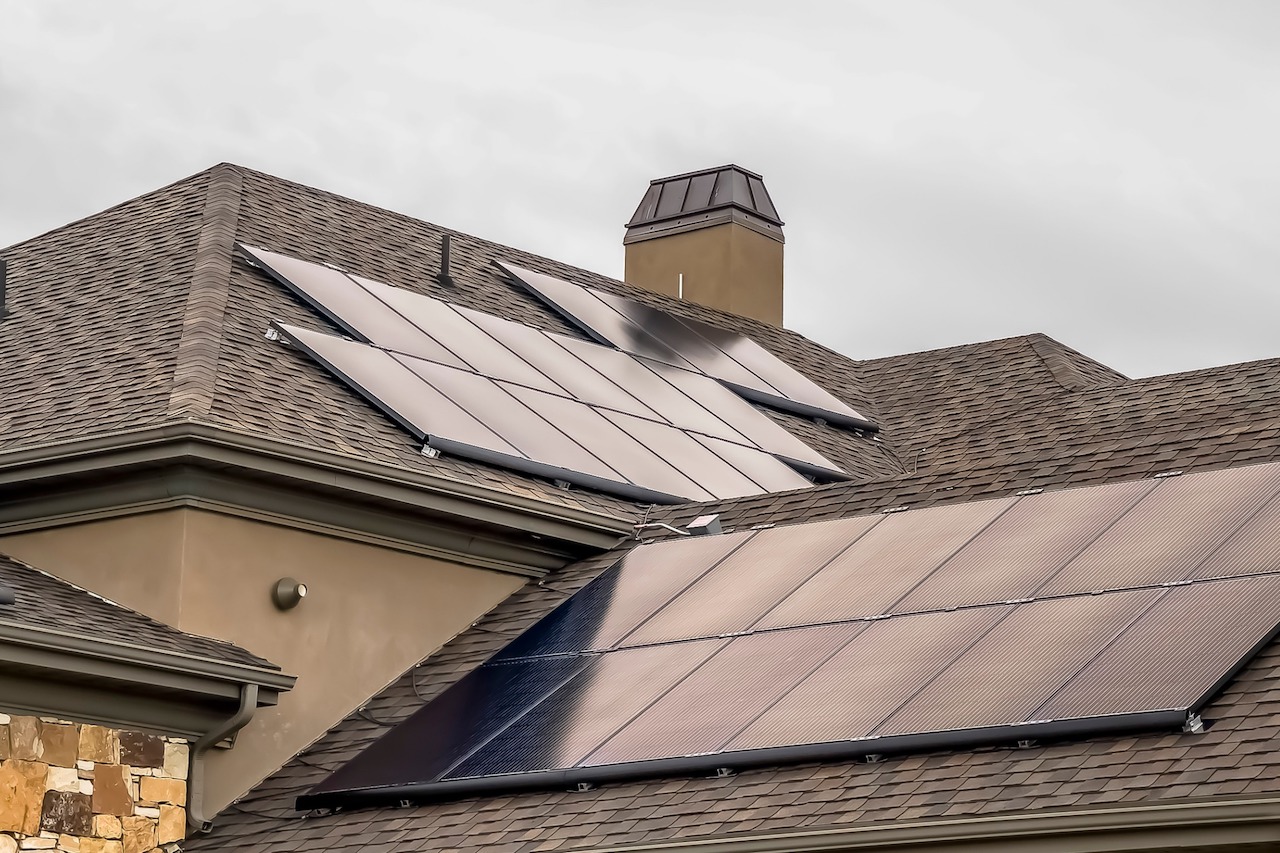 Do Solar Panels Work in Winter?