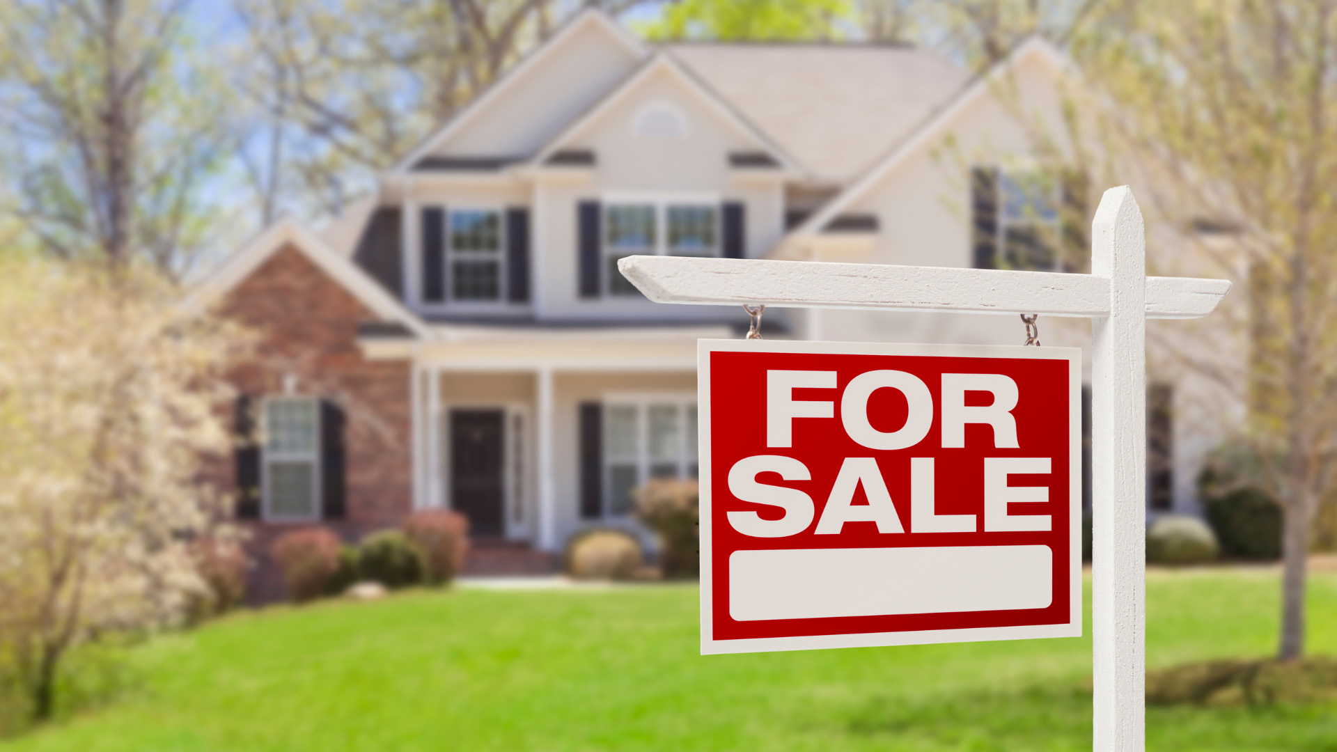 Do Solar Panels Affect Your Home’s Resale Value in Nevada?