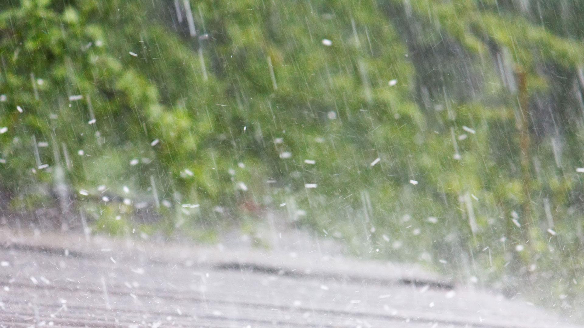 Can Solar Panels Survive Nevada’s Hail Storms?