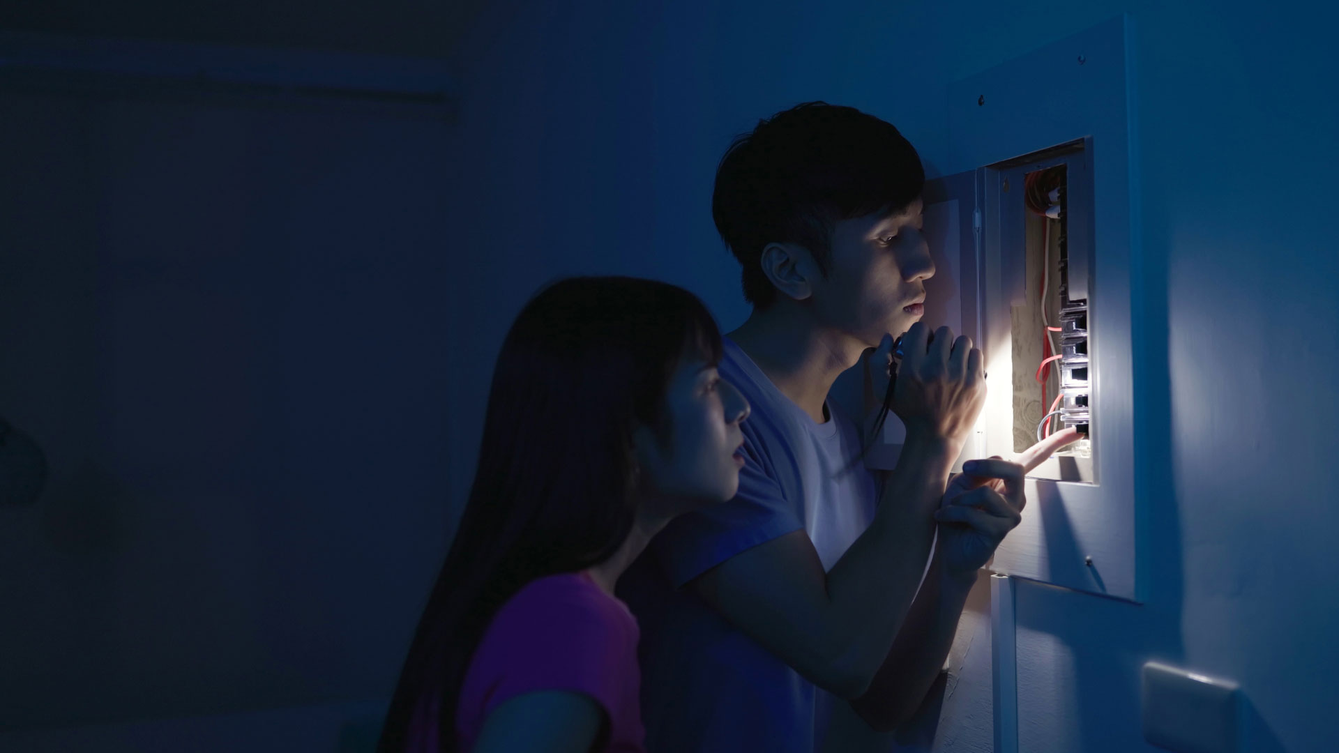 Emergency Preparedness: Solar Battery Storage in Arizona